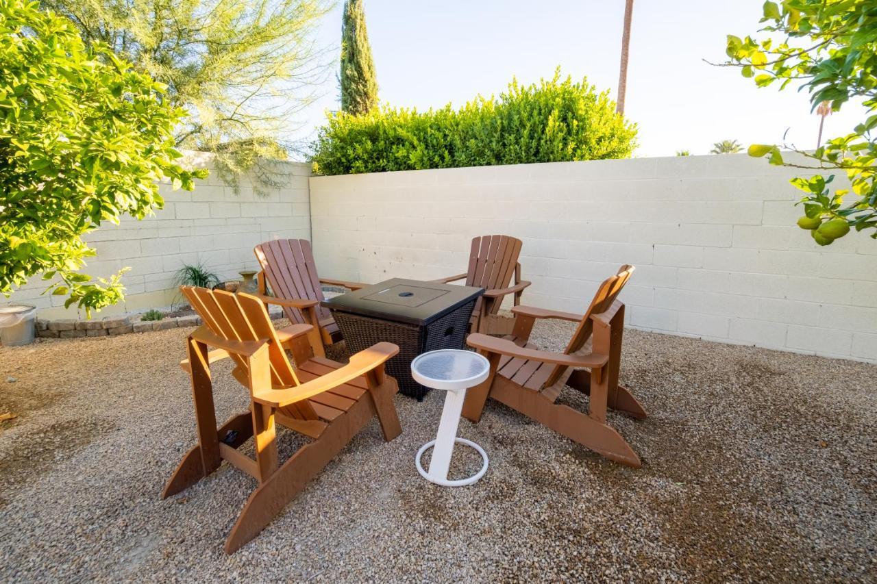 Beautiful Palm Springs Home Large Private Yard Exterior foto