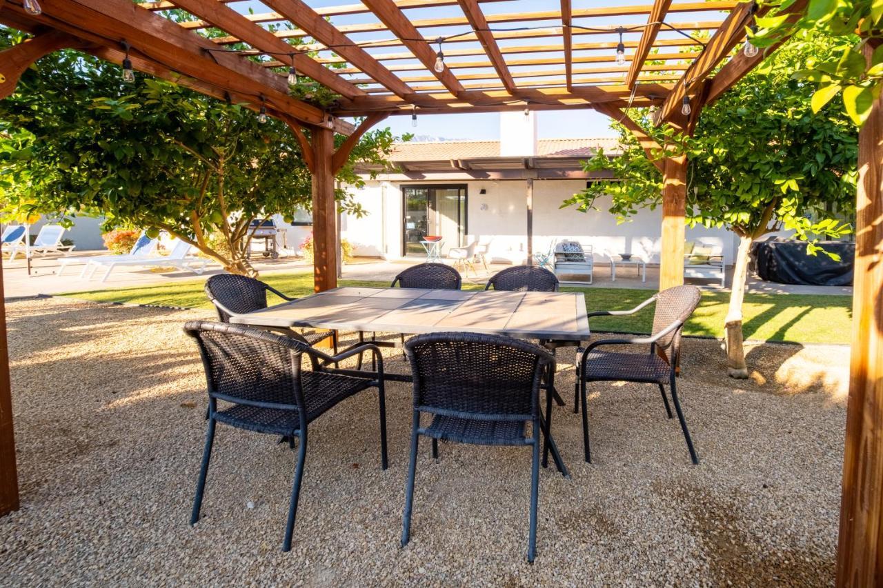 Beautiful Palm Springs Home Large Private Yard Exterior foto