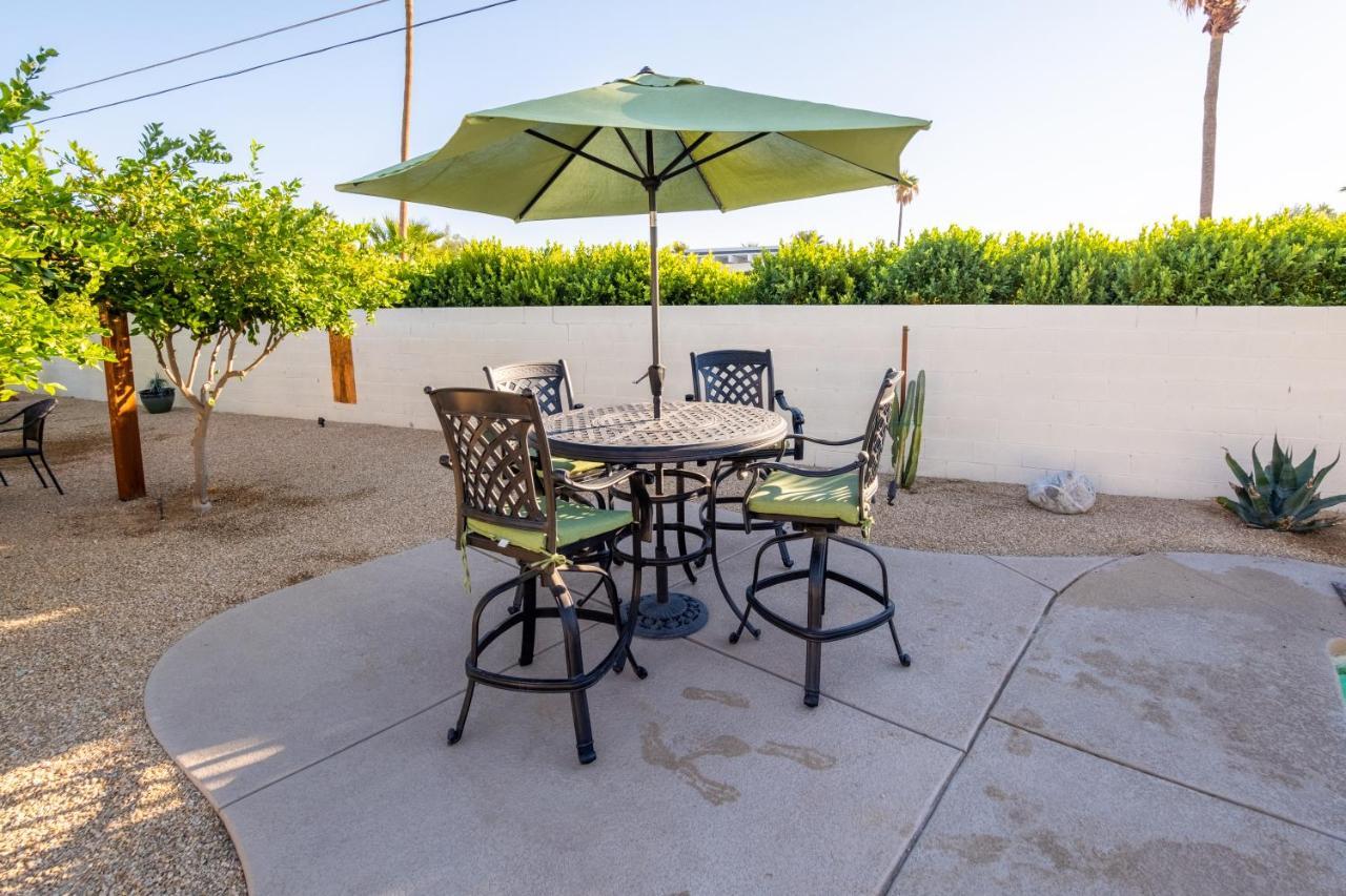 Beautiful Palm Springs Home Large Private Yard Exterior foto